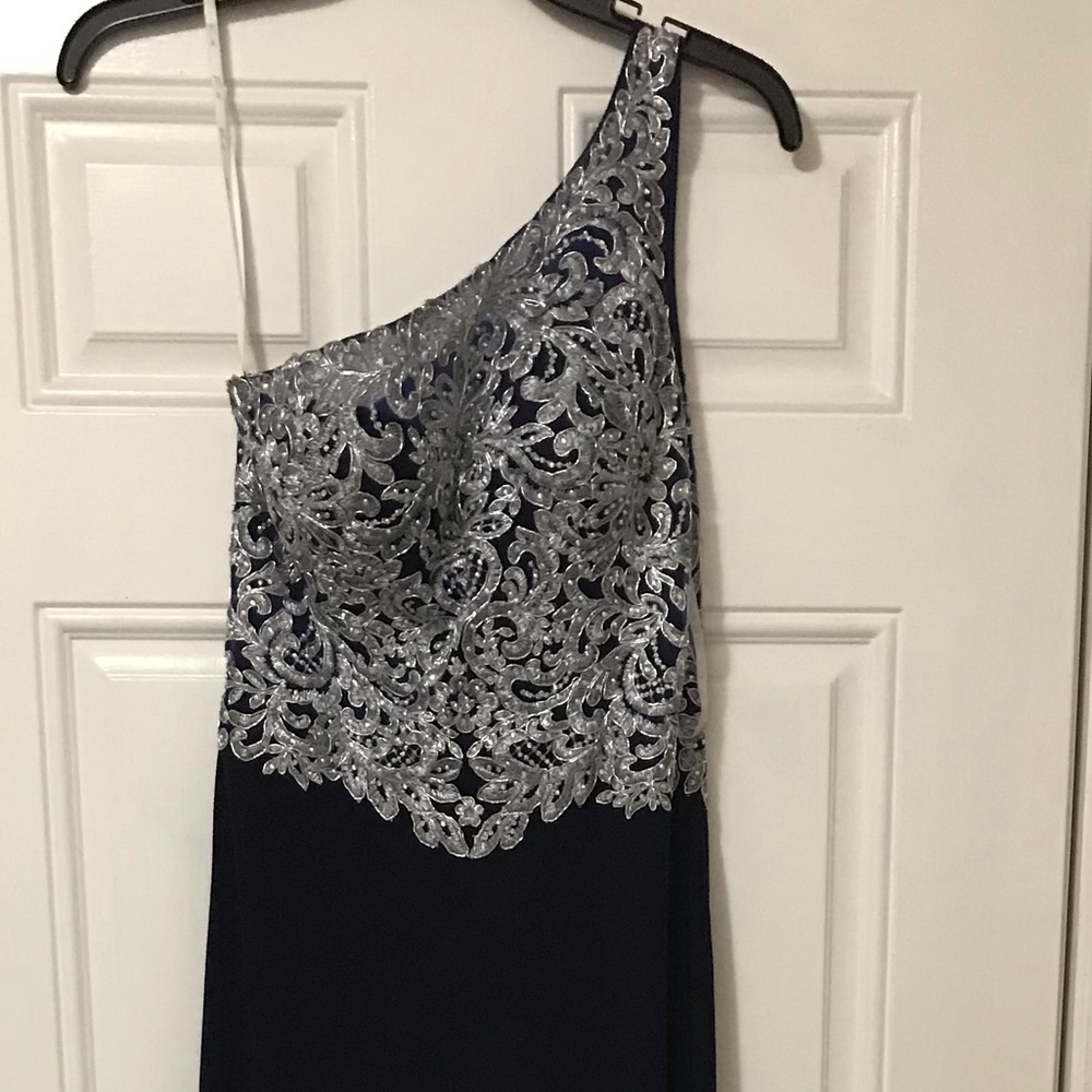 Unique Evening Dress - Picture 2 of 6